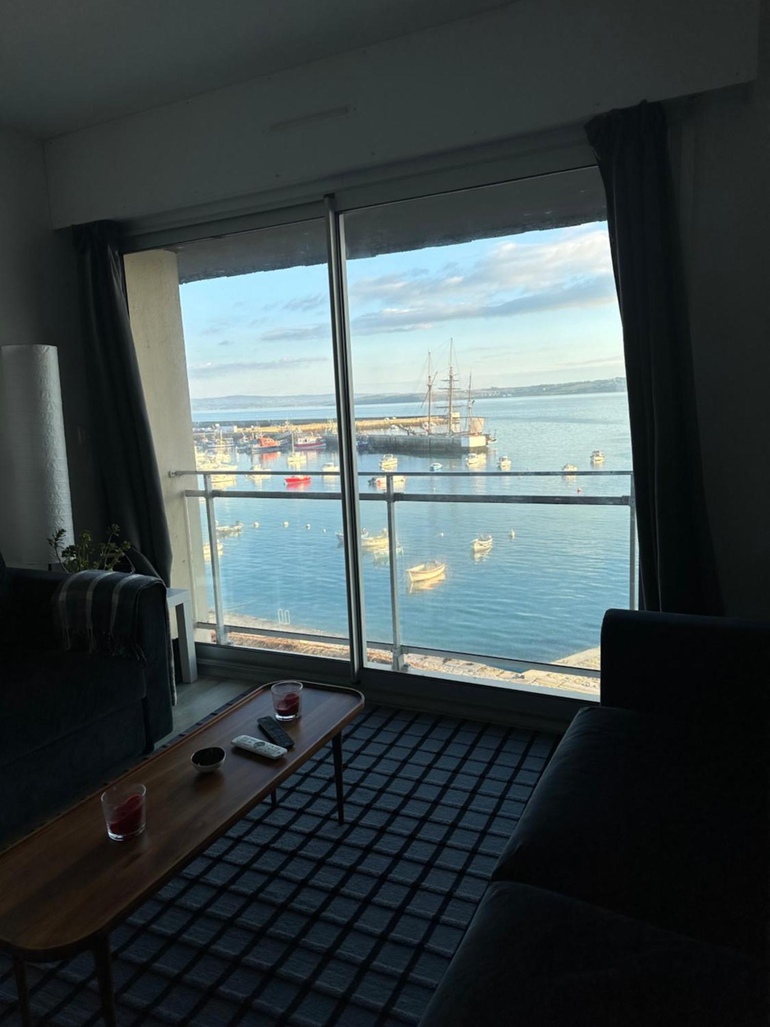 Appartement Design VIII - Port Rosmeur - Sublime Vue Mer ดูอาร์เนอนี ภายนอก รูปภาพ